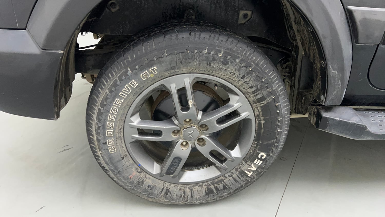 Used 2022 mahindra Thar LX Hard Top Petrol MT 4WD Petrol Manual tyres RIGHT REAR TYRE RIM VIEW