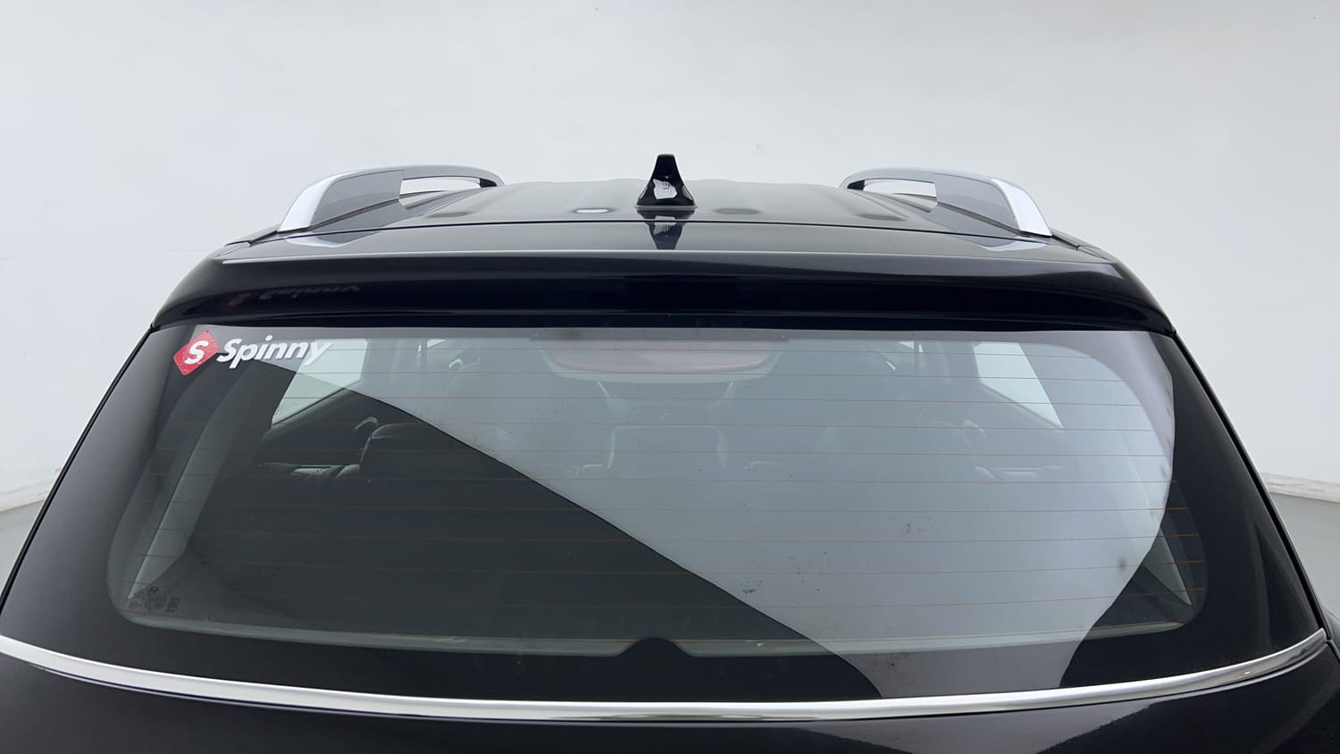 Used 2024 Hyundai Venue S (O) 1.2 Petrol Petrol Manual exterior BACK WINDSHIELD VIEW