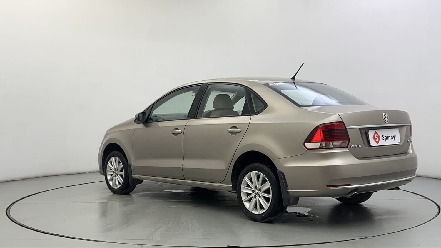 Used 2016 Volkswagen Vento Highline 1.2 (P) AT Petrol Automatic exterior LEFT REAR CORNER VIEW