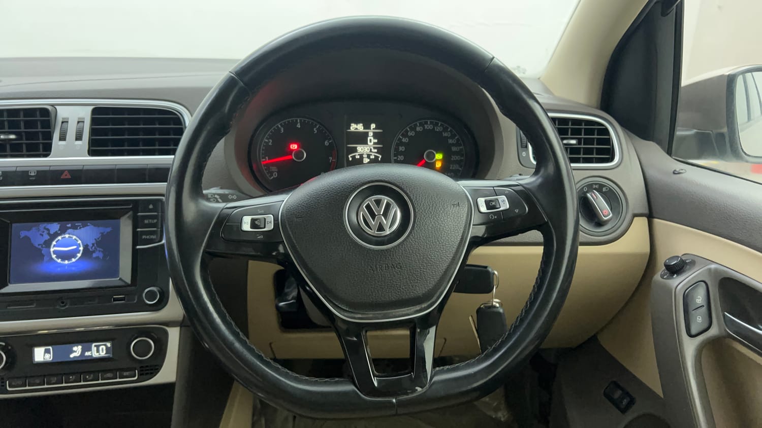 Used 2016 Volkswagen Vento Highline 1.2 (P) AT Petrol Automatic interior STEERING VIEW