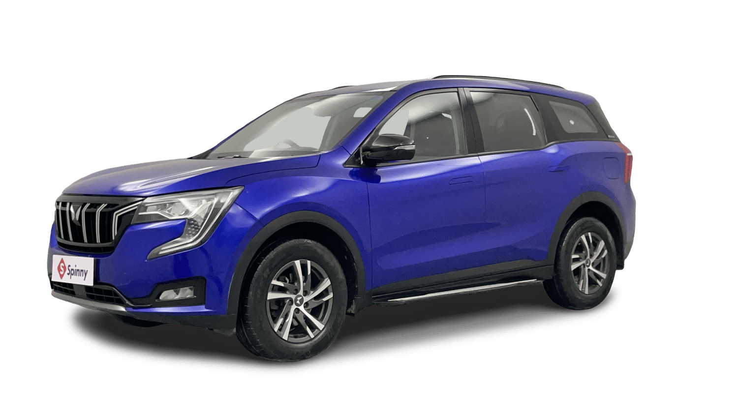 Used 2022 Mahindra XUV700 AX 5 Petrol MT 7 STR Petrol Manual Image