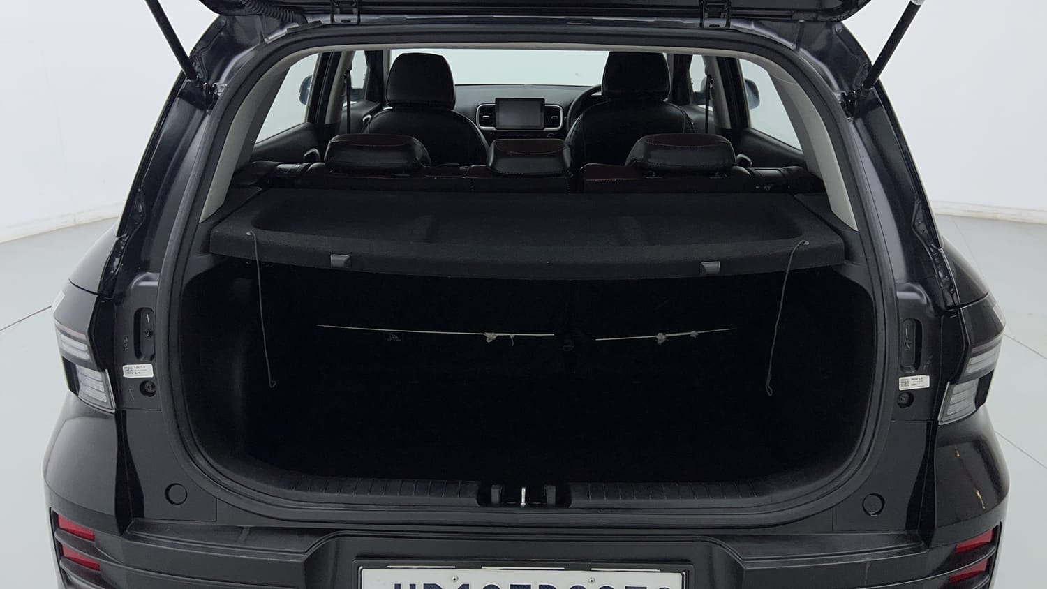 Used 2024 Hyundai Venue S (O) 1.2 Petrol Petrol Manual interior DICKY INSIDE VIEW