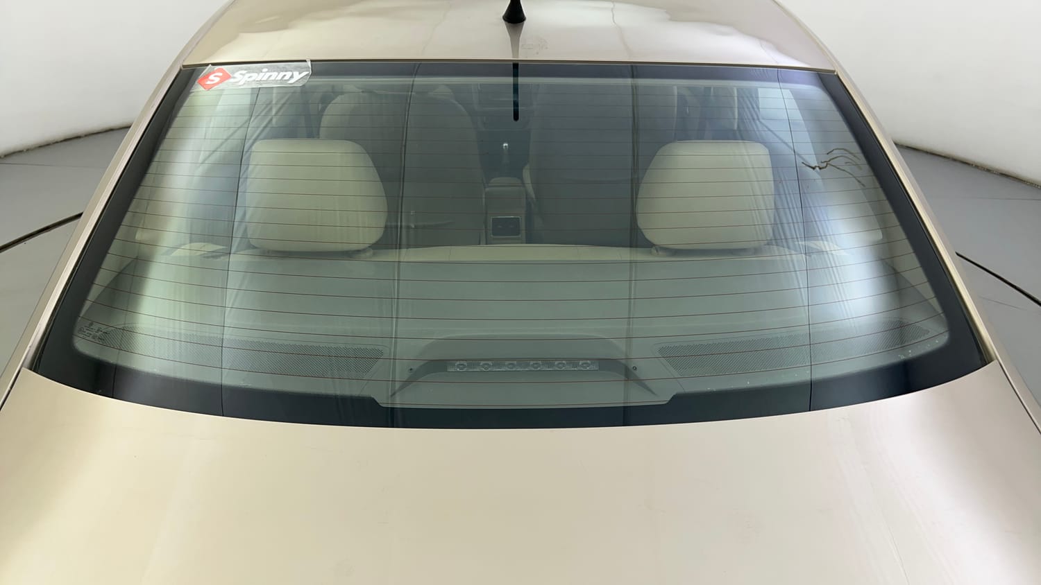 Used 2016 Volkswagen Vento Highline 1.2 (P) AT Petrol Automatic exterior BACK WINDSHIELD VIEW
