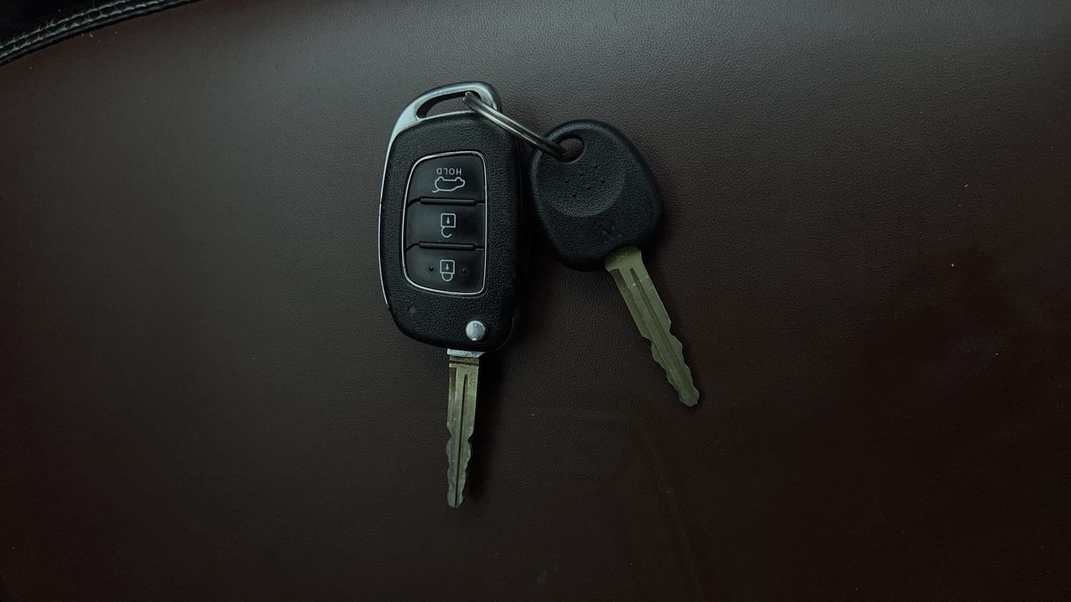 Used 2024 Hyundai Venue S (O) 1.2 Petrol Petrol Manual extra CAR KEY VIEW