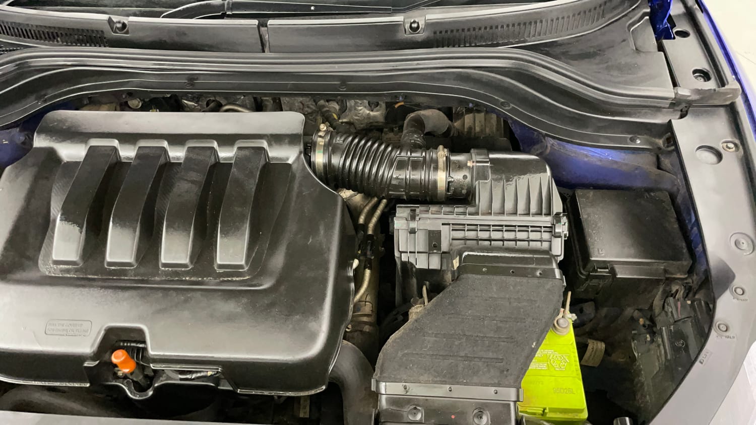 Used 2022 Mahindra XUV700 AX 5 Petrol MT 7 STR Petrol Manual engine ENGINE LEFT SIDE VIEW