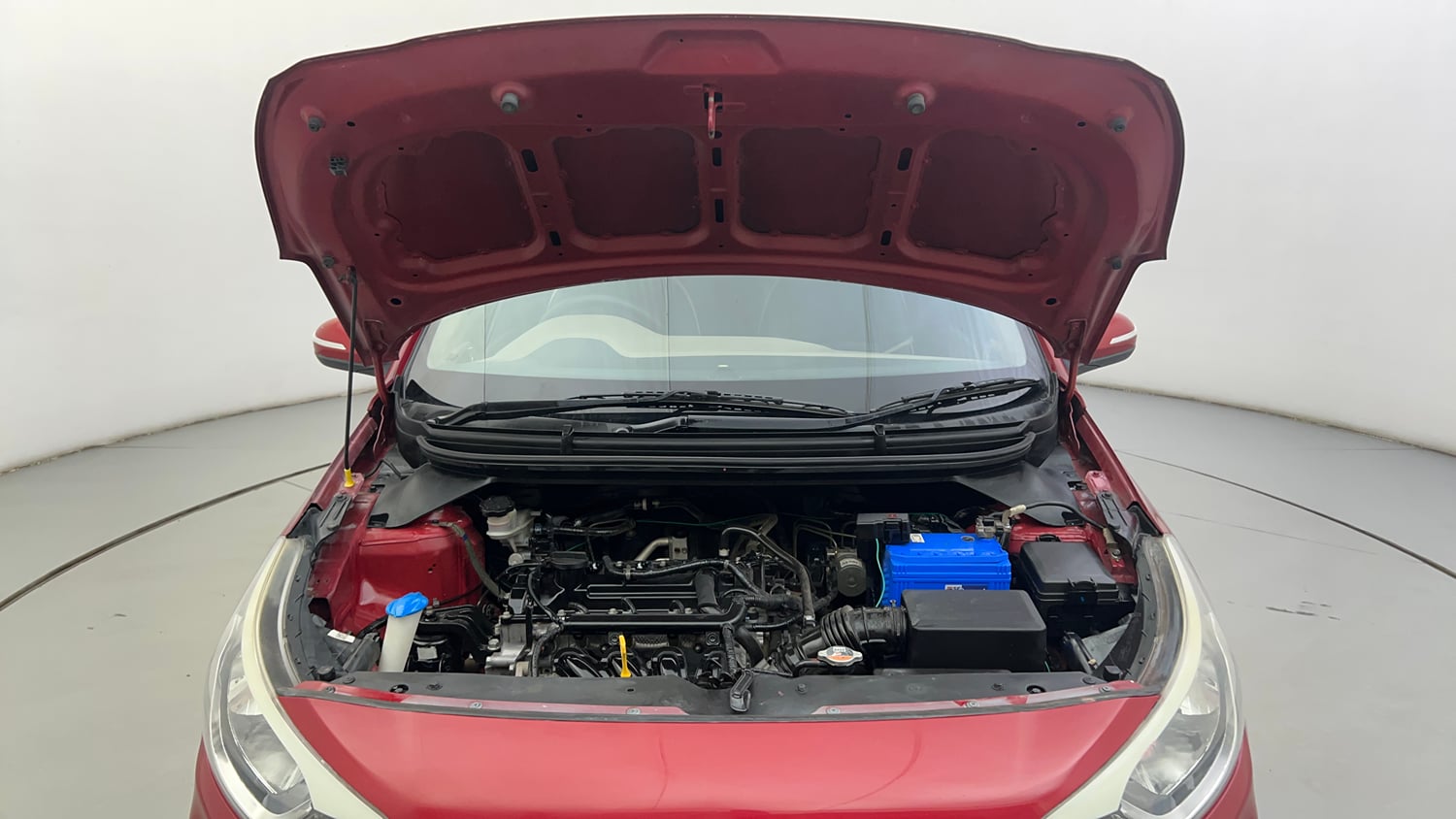 Used 2019 Hyundai Elite i20 Sportz Plus 1.2 Petrol Manual engine ENGINE & BONNET OPEN FRONT VIEW