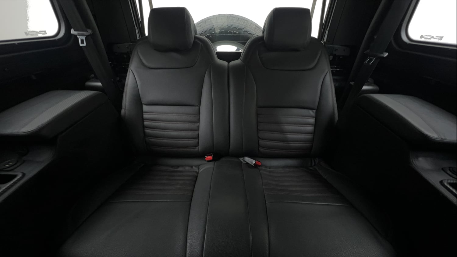 Used 2022 mahindra Thar LX Hard Top Petrol MT 4WD Petrol Manual interior REAR SEAT CONDITION VIEW