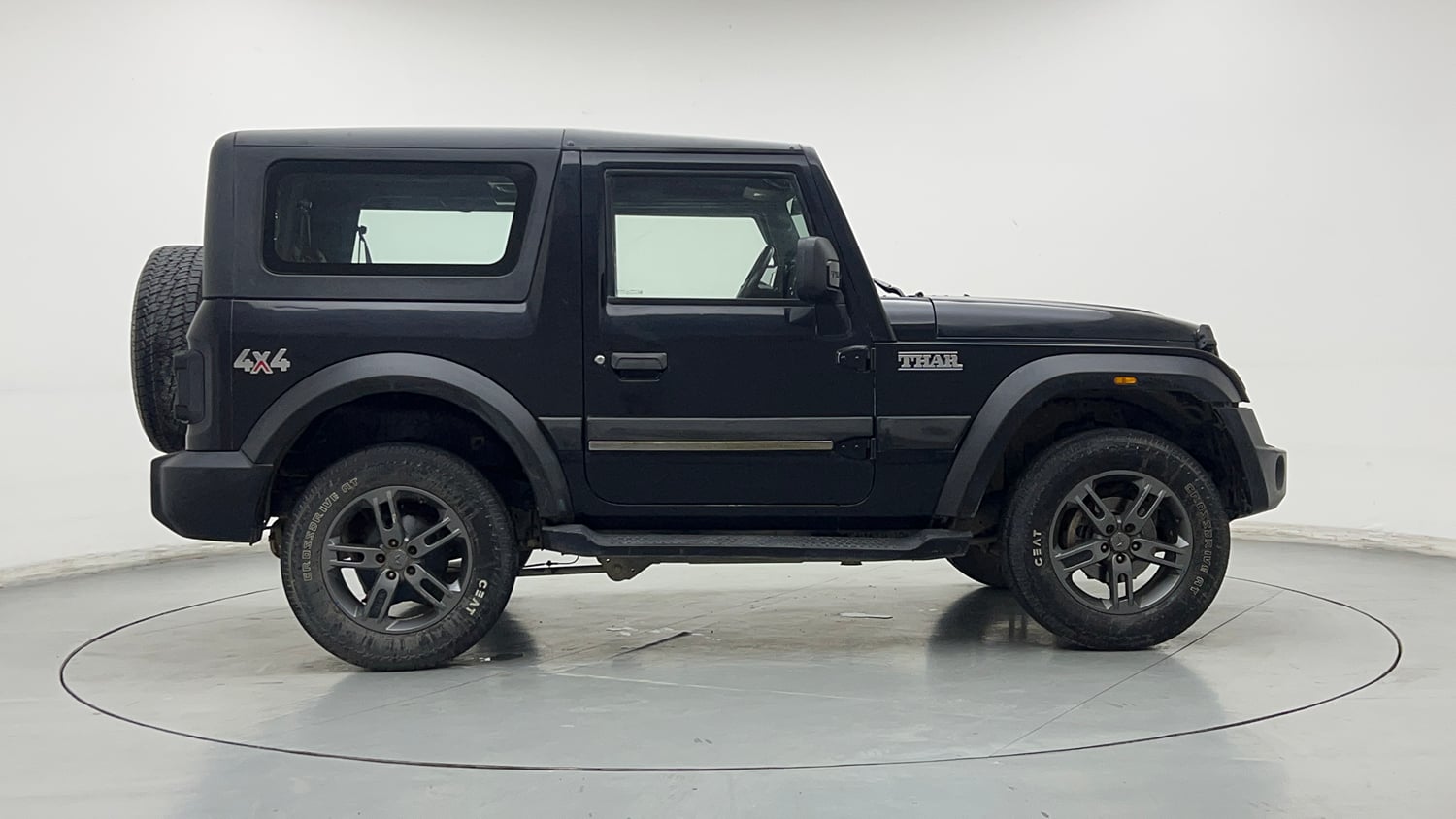 Used 2022 mahindra Thar LX Hard Top Petrol MT 4WD Petrol Manual exterior RIGHT SIDE VIEW