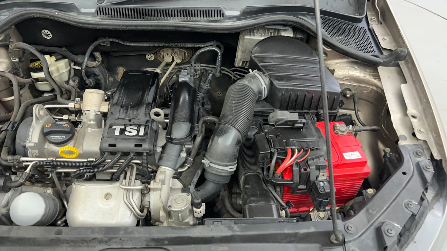 Used 2016 Volkswagen Vento Highline 1.2 (P) AT Petrol Automatic engine ENGINE LEFT SIDE VIEW