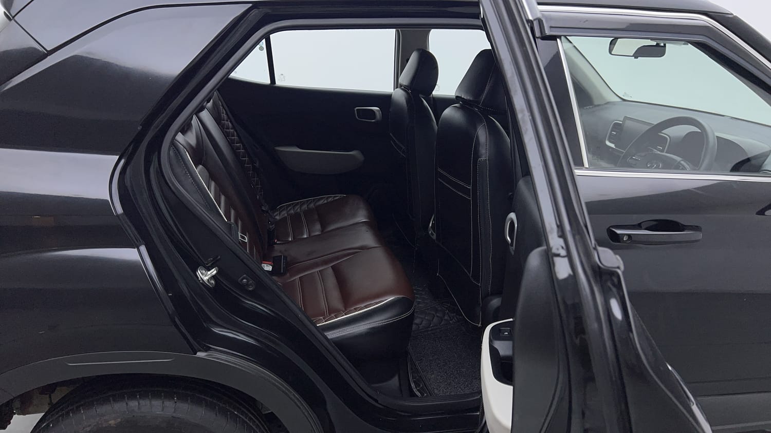 Used 2024 Hyundai Venue S (O) 1.2 Petrol Petrol Manual interior RIGHT SIDE REAR DOOR CABIN VIEW