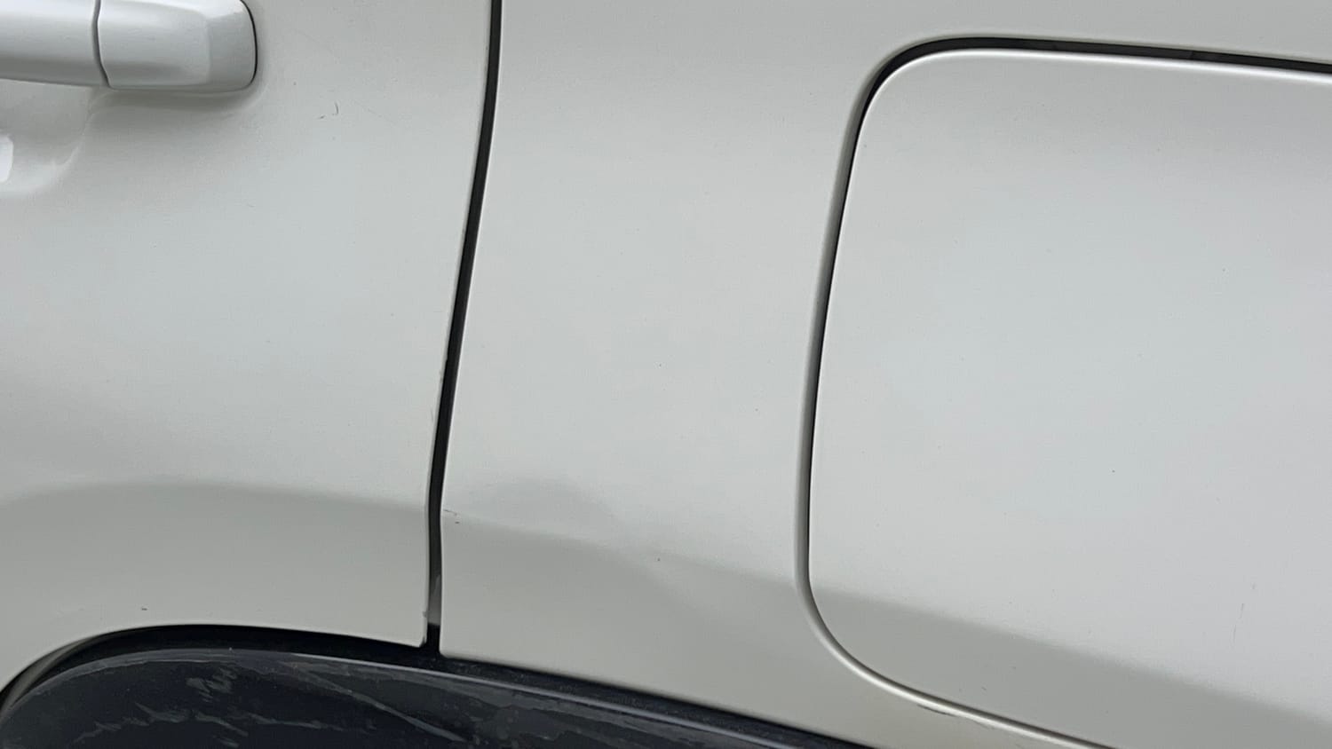 Used 2023 Maruti Suzuki Grand Vitara Alpha Plus Intelligent Hybrid eCVT Hybrid Automatic dents MINOR SCRATCH