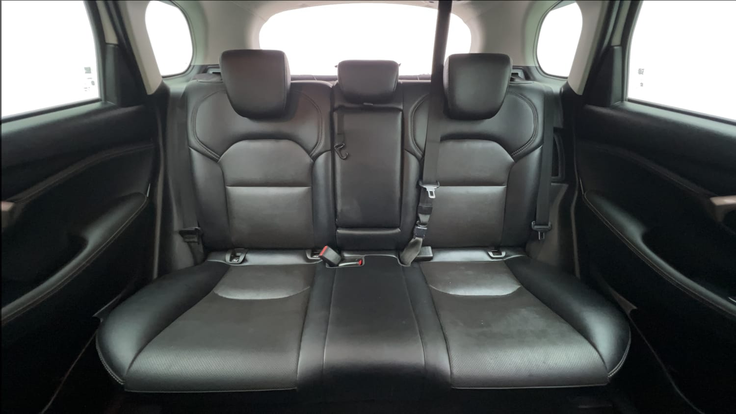Used 2023 Maruti Suzuki Grand Vitara Alpha Plus Intelligent Hybrid eCVT Hybrid Automatic interior REAR SEAT CONDITION VIEW