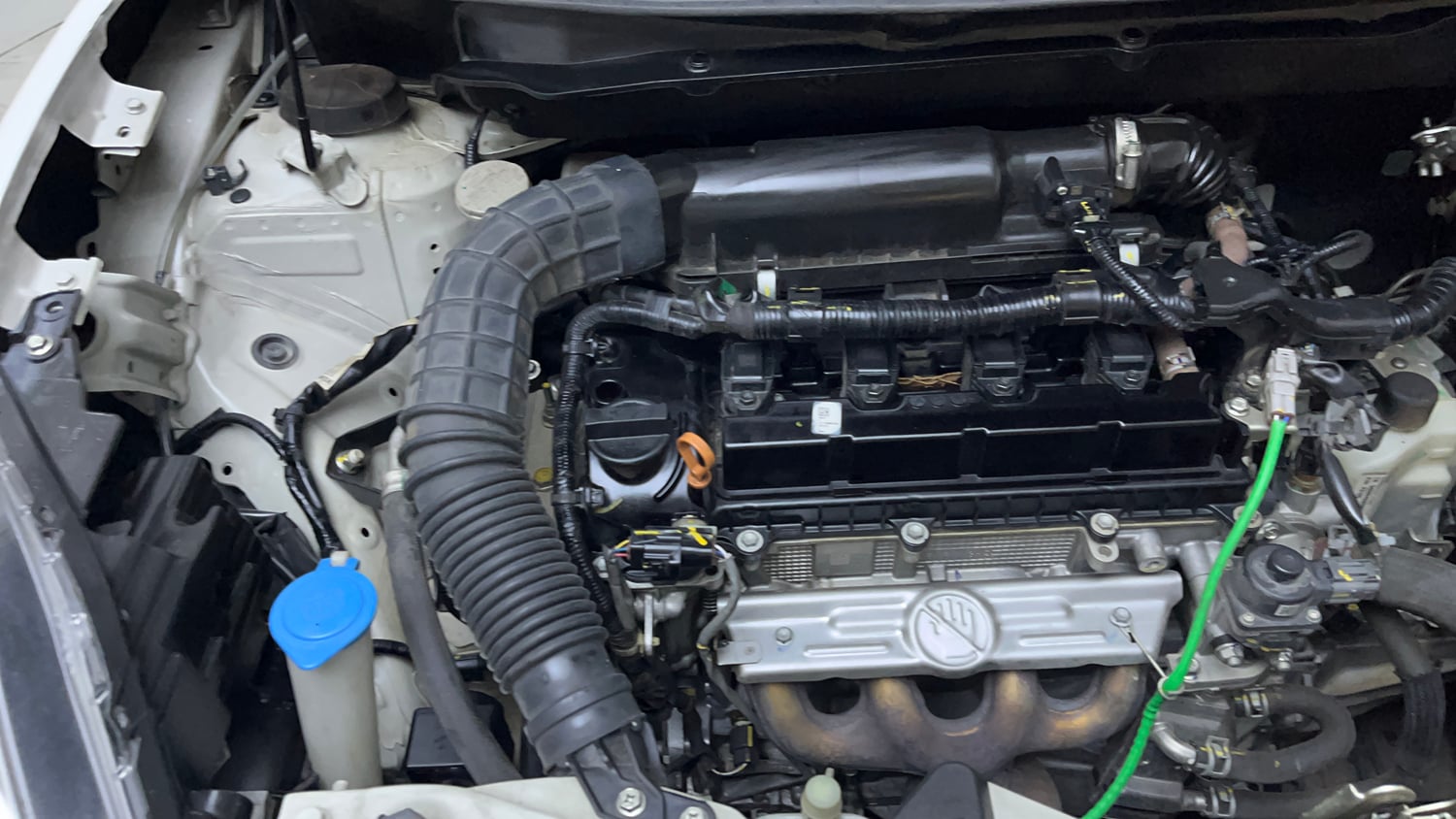 Used 2024 Maruti Suzuki Dzire ZXi Plus AGS Petrol Automatic engine ENGINE RIGHT SIDE VIEW
