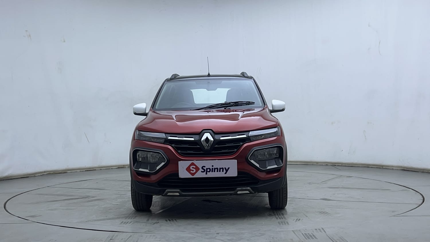Used 2025 Renault Kwid CLIMBER 1.0 MT Dual Tone Petrol Manual exterior FRONT VIEW