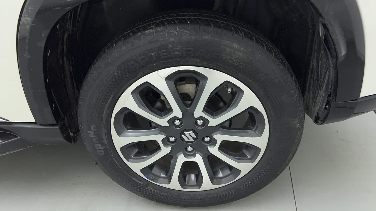 Used 2023 Maruti Suzuki Grand Vitara Alpha Plus Intelligent Hybrid eCVT Hybrid Automatic tyres LEFT REAR TYRE RIM VIEW