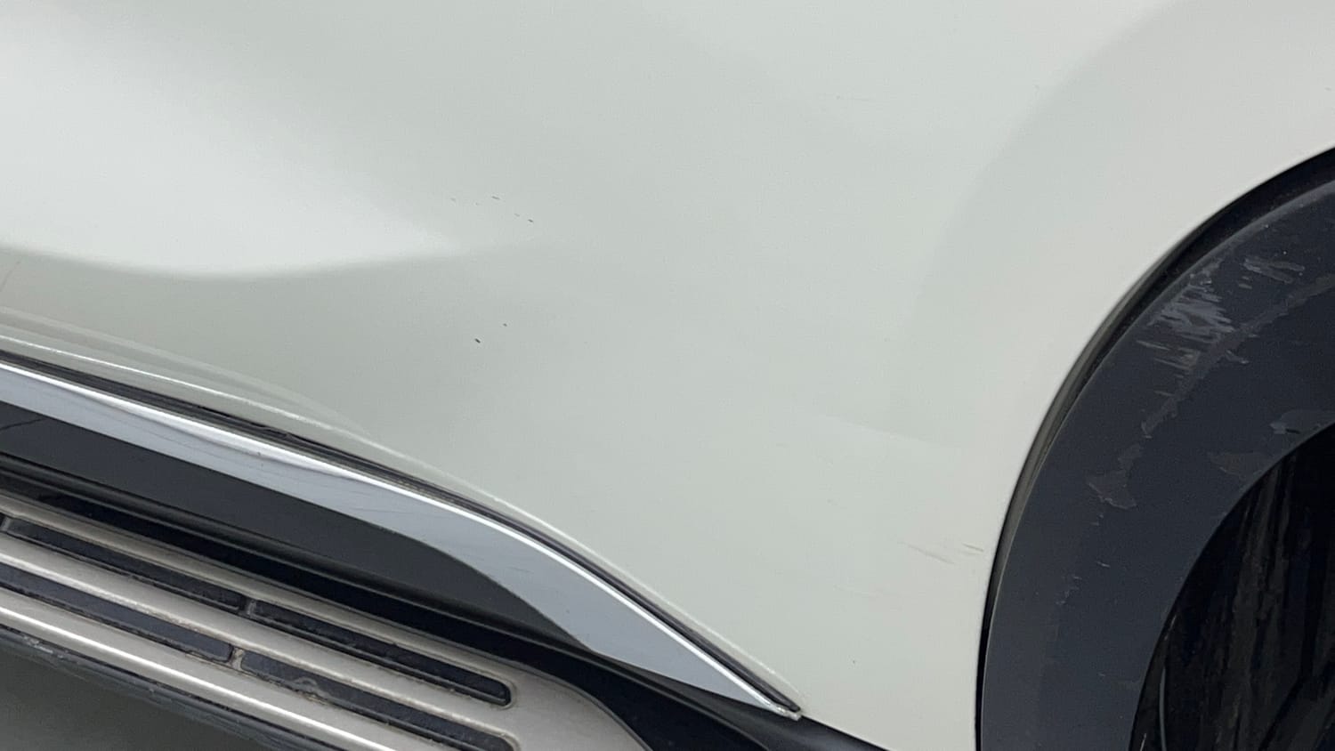 Used 2023 Maruti Suzuki Grand Vitara Alpha Plus Intelligent Hybrid eCVT Hybrid Automatic dents MINOR DENT