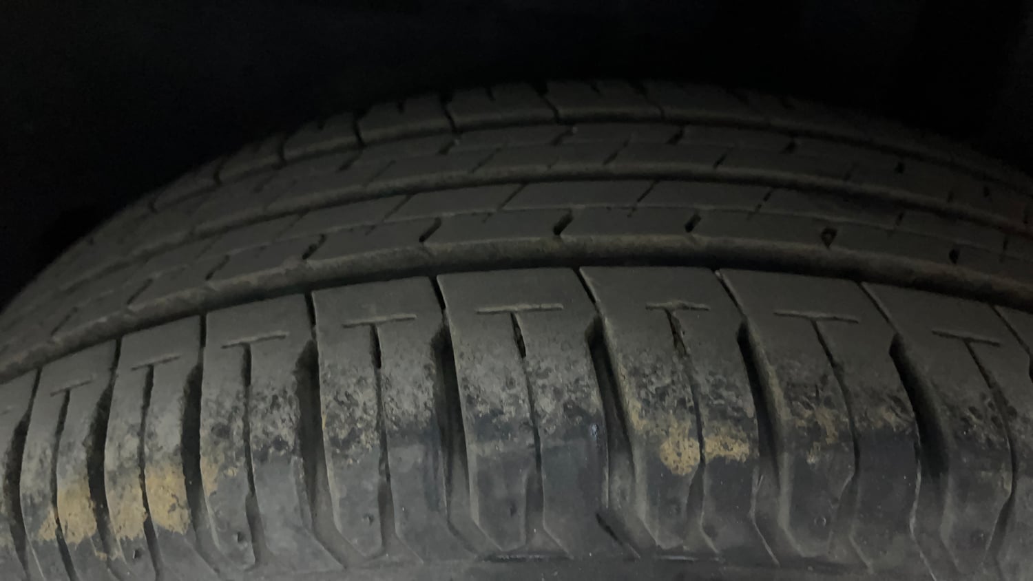 Used 2024 Maruti Suzuki Dzire ZXi Plus AGS Petrol Automatic tyres LEFT REAR TYRE TREAD VIEW