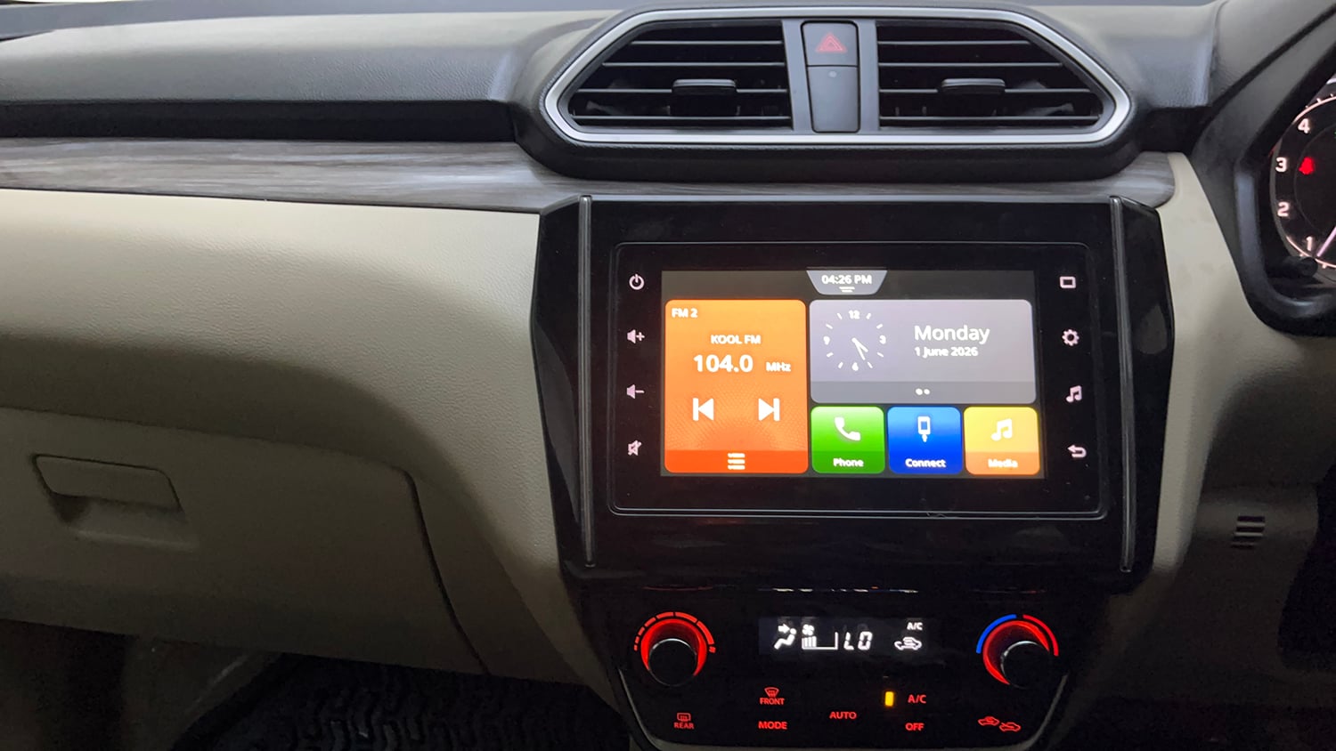 Used 2024 Maruti Suzuki Dzire ZXi Plus AGS Petrol Automatic interior MUSIC SYSTEM & AC CONTROL VIEW