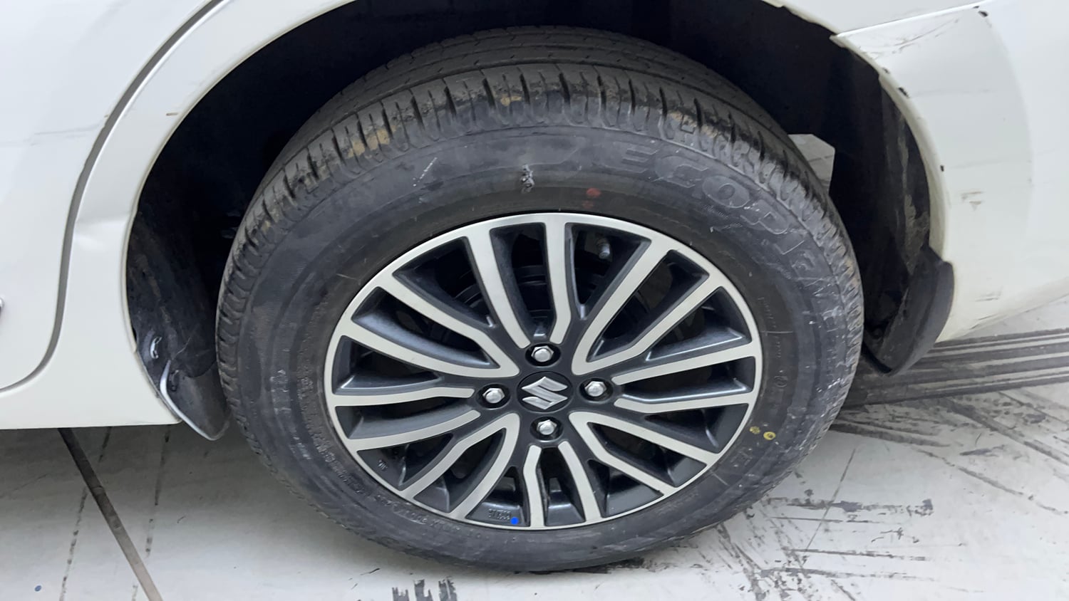 Used 2024 Maruti Suzuki Dzire ZXi Plus AGS Petrol Automatic tyres LEFT REAR TYRE RIM VIEW
