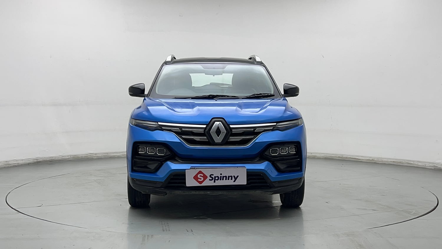 Used 2021 Renault Kiger RXZ MT Dual Tone Petrol Manual exterior FRONT VIEW
