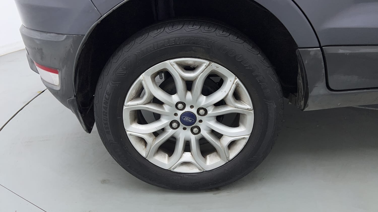 2016 Ford EcoSport Titanium 1.5L Ti-VCT AT-33