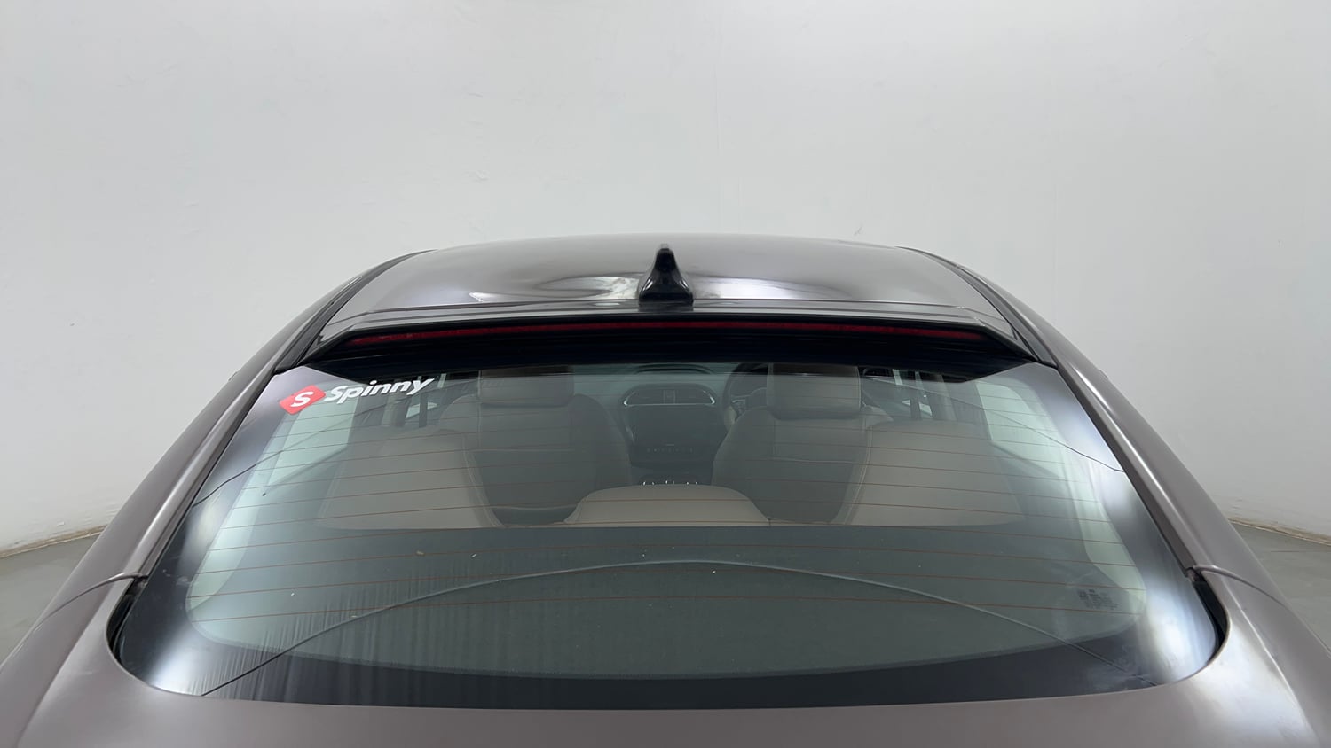 Used 2018 Tata Tigor Revotron XZA Petrol Automatic exterior BACK WINDSHIELD VIEW