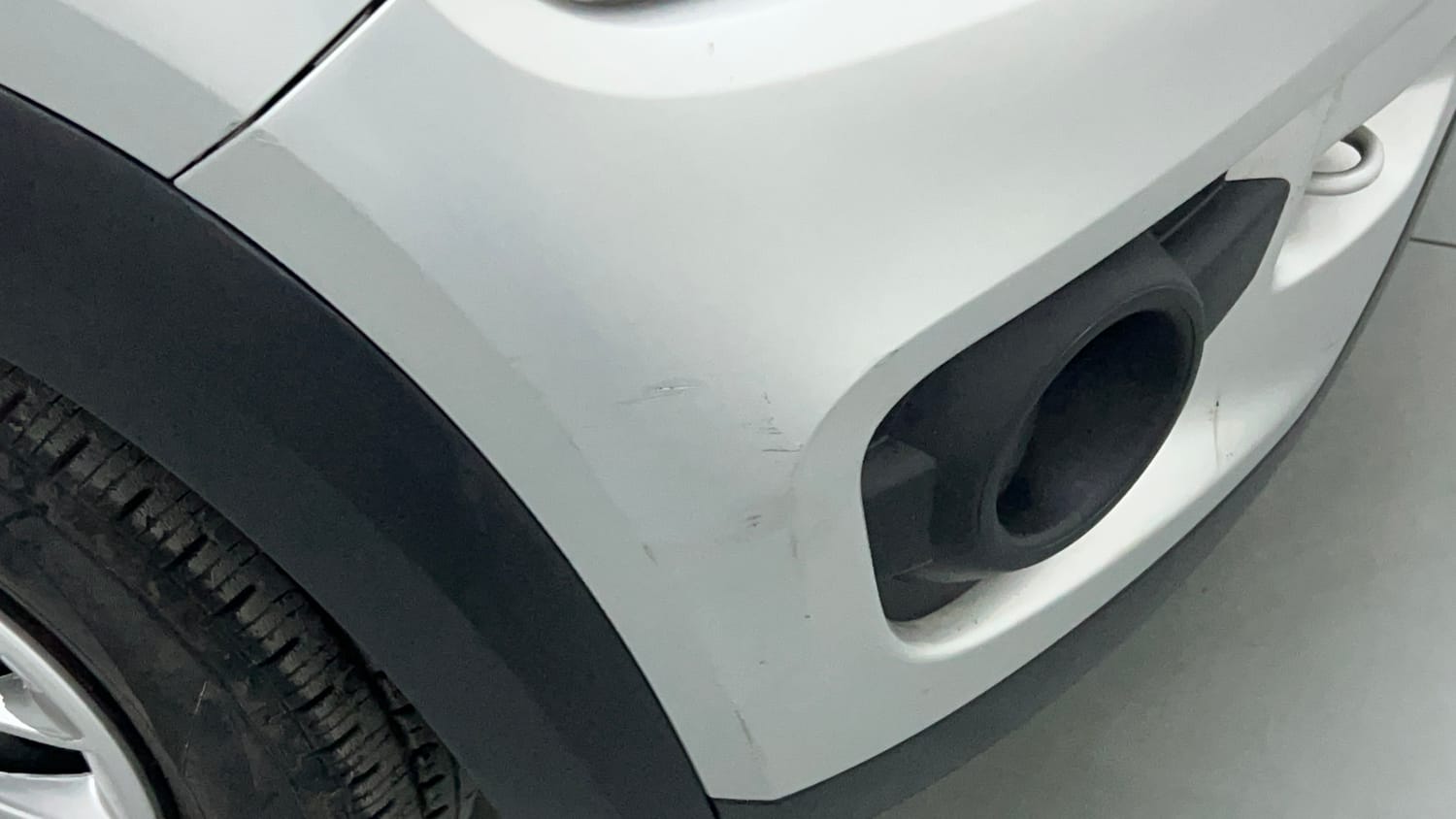 Used 2019 Renault Kwid RXL Petrol Manual dents MINOR SCRATCH