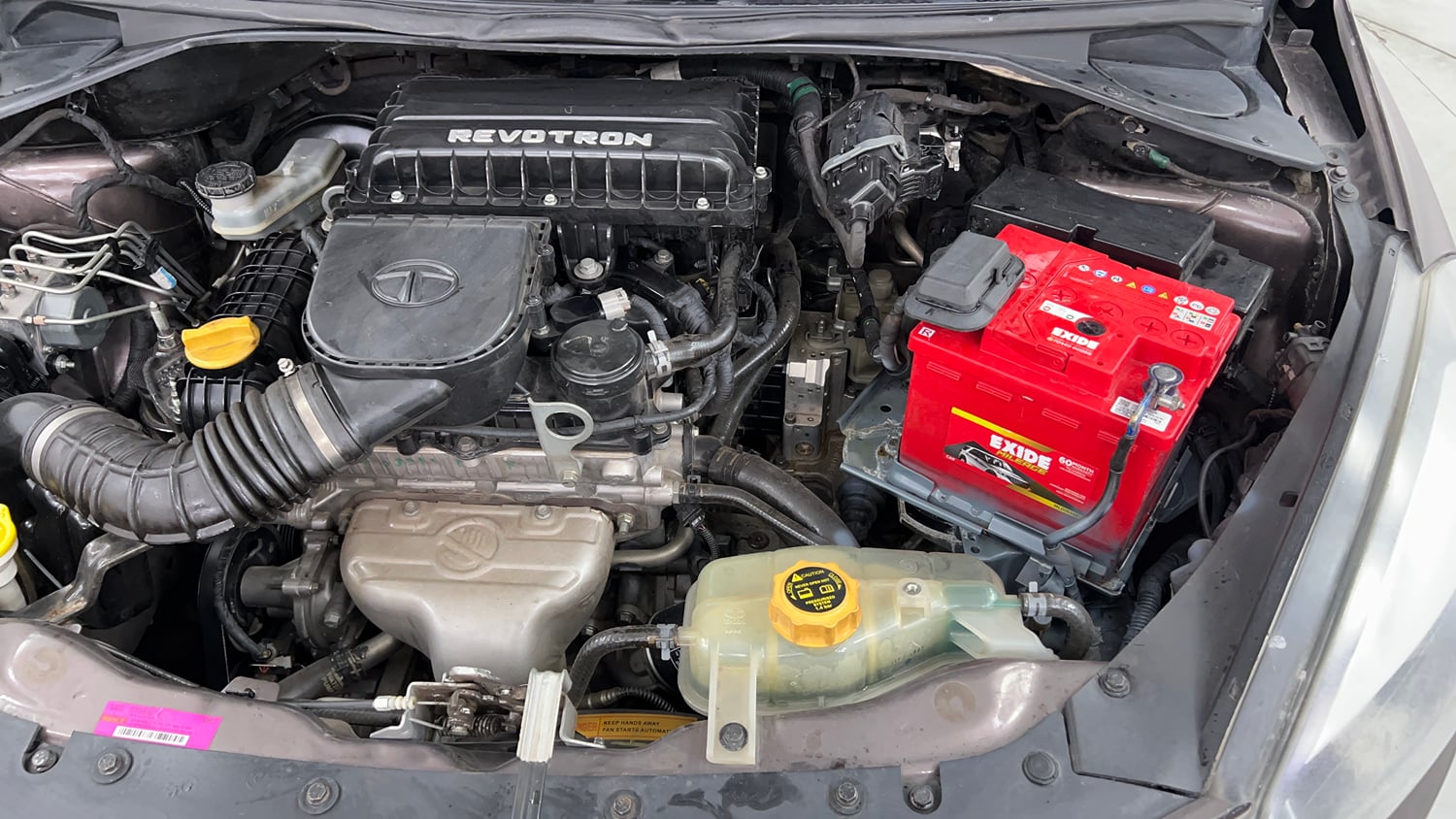 Used 2018 Tata Tigor Revotron XZA Petrol Automatic engine ENGINE LEFT SIDE VIEW