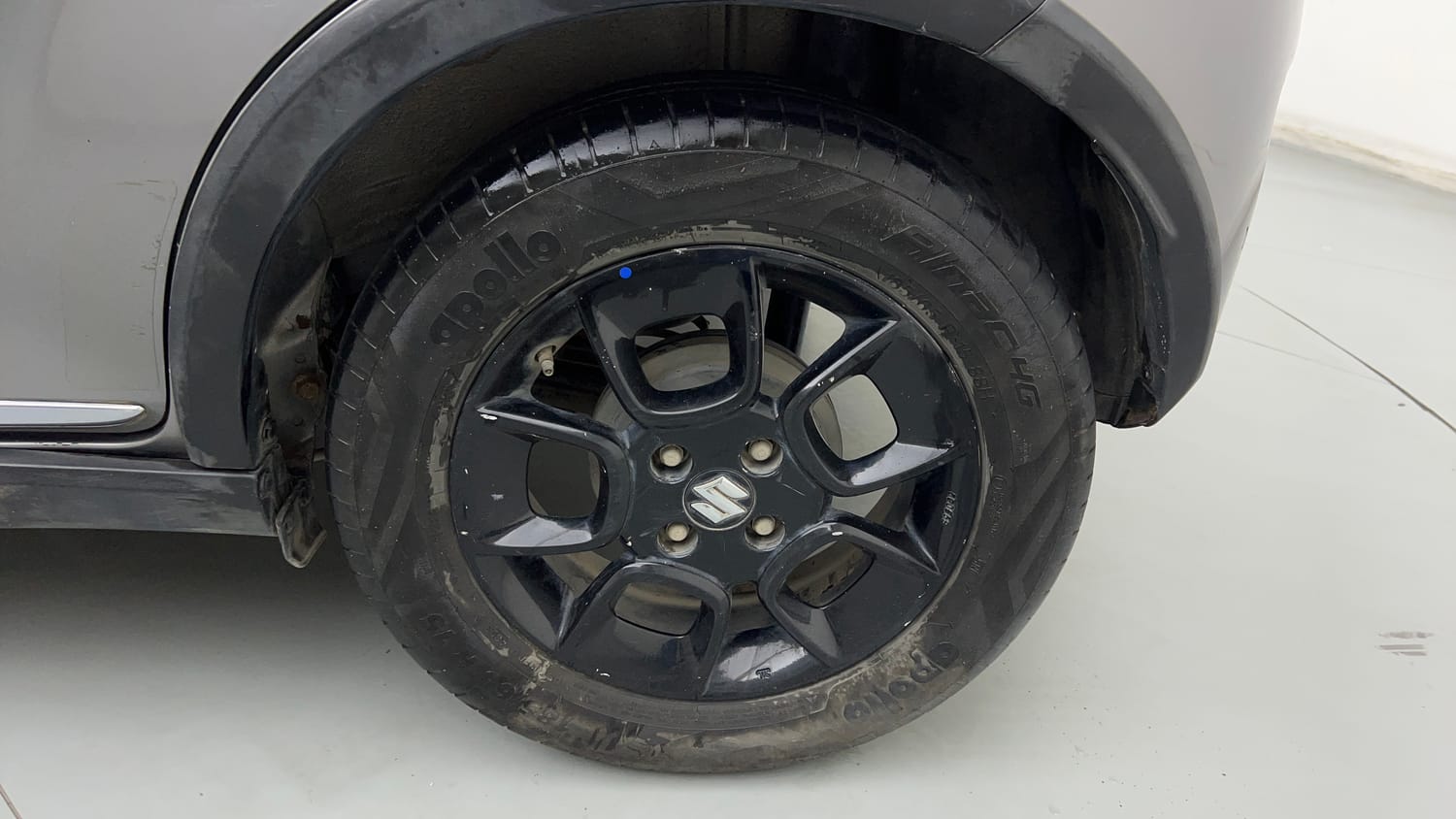 Used 2021 Maruti Suzuki Ignis Zeta 1.2 MT Petrol Manual tyres LEFT REAR TYRE RIM VIEW