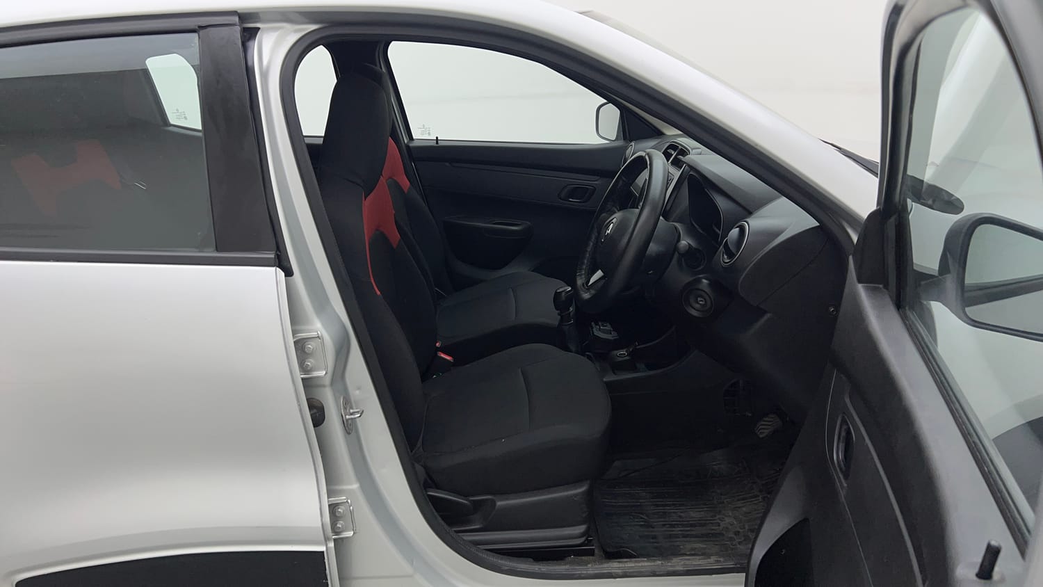 Used 2019 Renault Kwid RXL Petrol Manual interior RIGHT SIDE FRONT DOOR CABIN VIEW