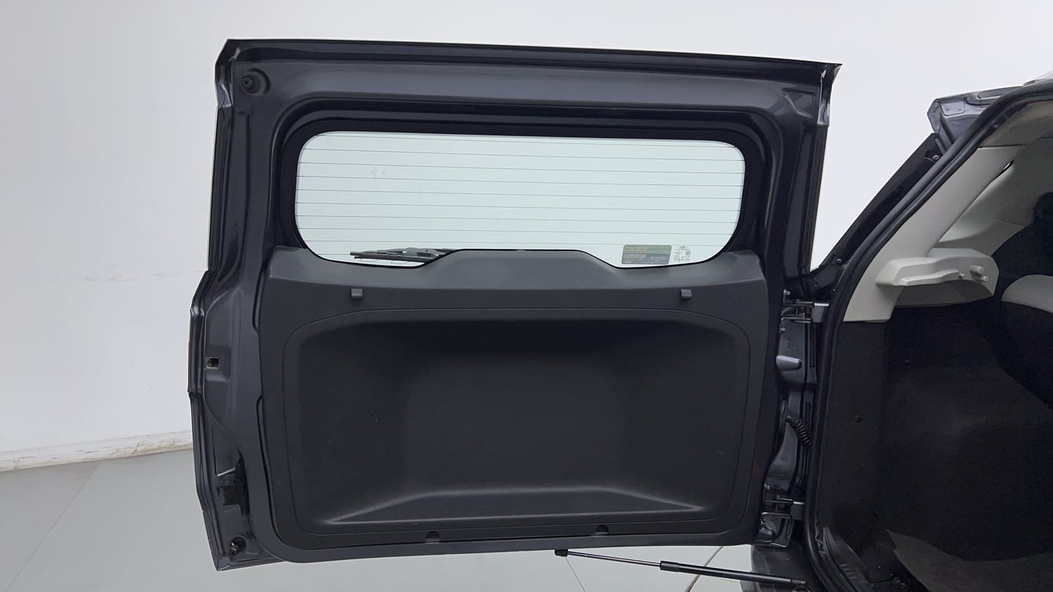 2016 Ford EcoSport Titanium 1.5L Ti-VCT AT-24