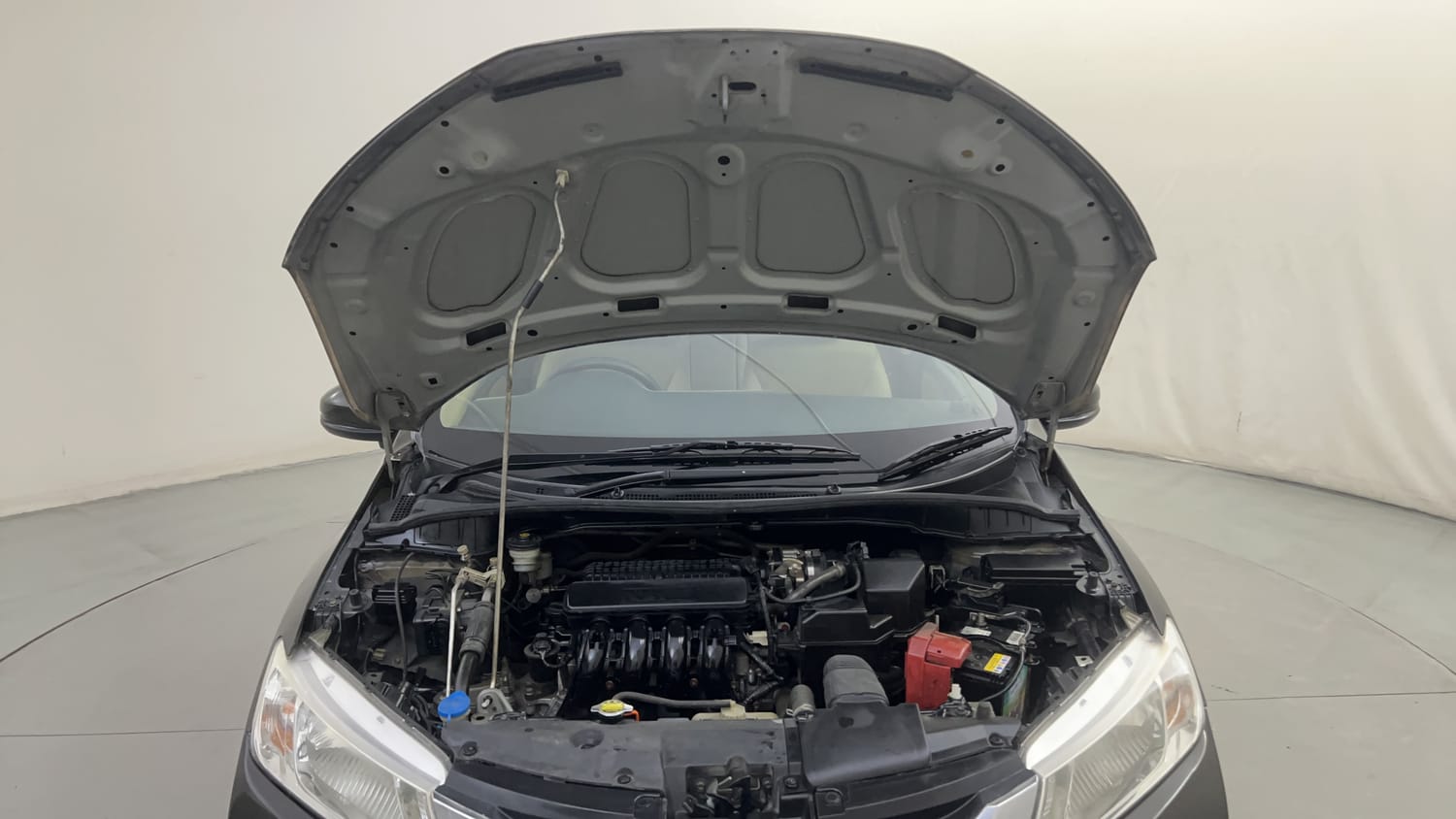Used 2015 Honda City SV Petrol Manual engine ENGINE & BONNET OPEN FRONT VIEW