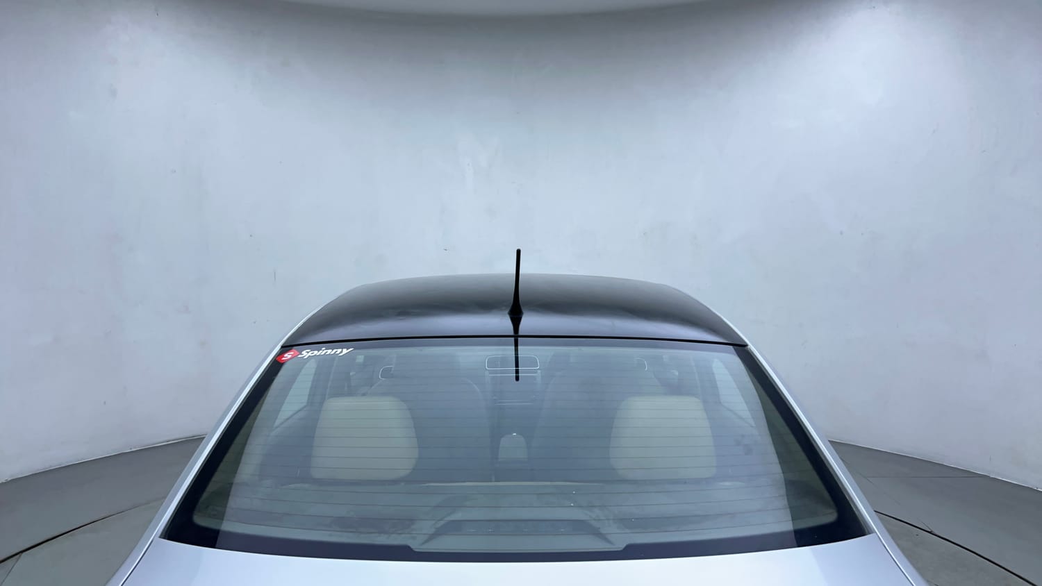 Used 2016 Volkswagen Vento Highline Petrol AT Petrol Automatic exterior BACK WINDSHIELD VIEW