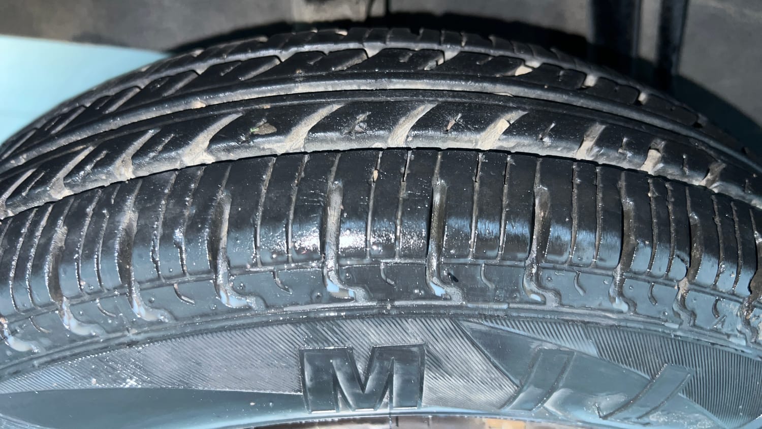 Used 2019 Renault Kwid RXL Petrol Manual tyres RIGHT REAR TYRE TREAD VIEW