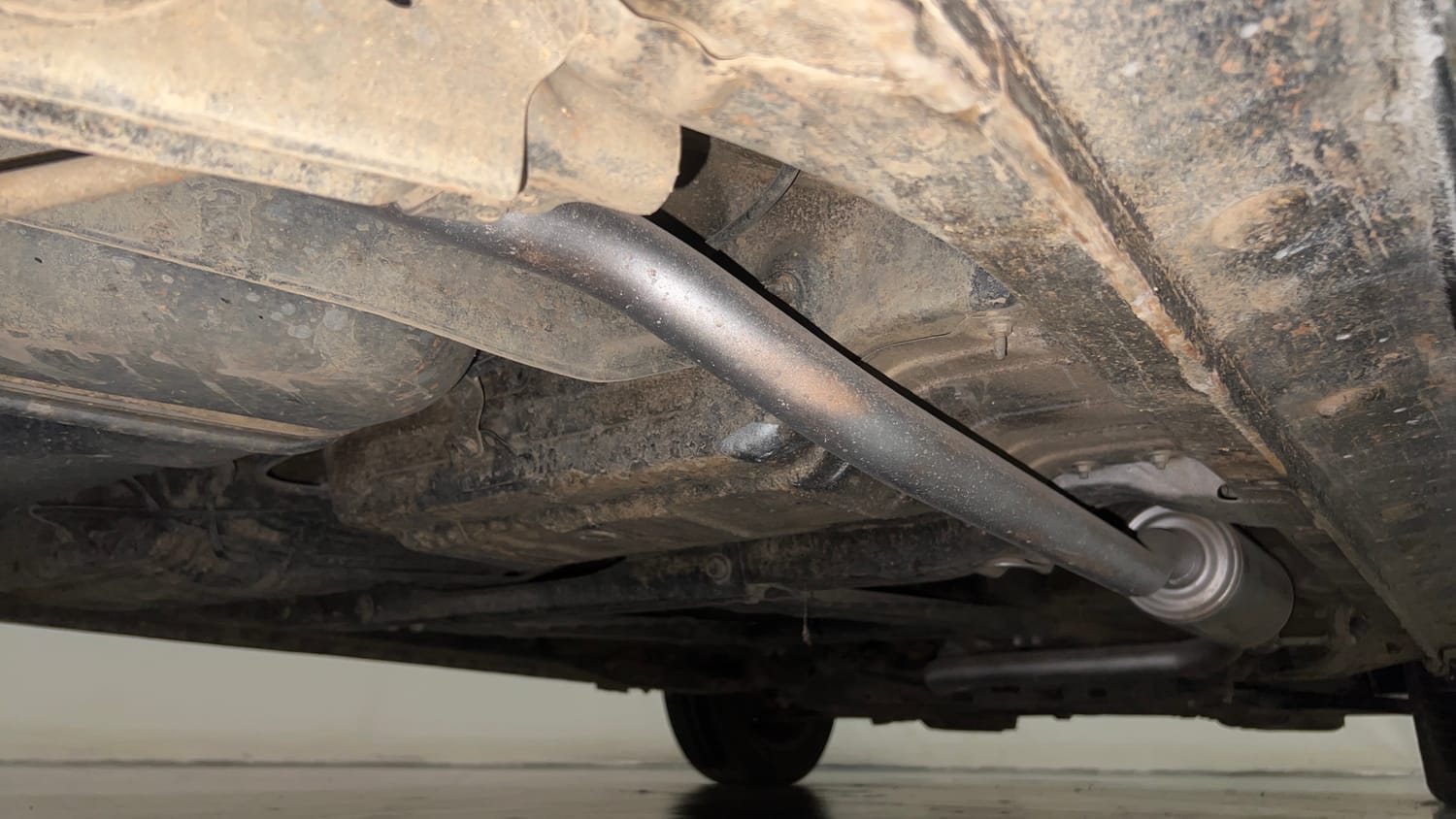 Used 2015 Honda City SV Petrol Manual extra REAR RIGHT UNDERBODY VIEW