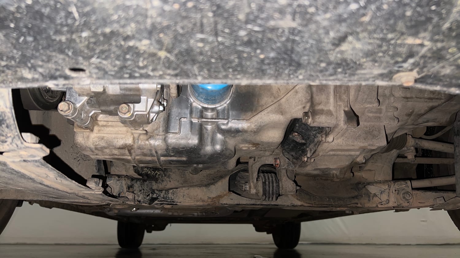 Used 2015 Honda City SV Petrol Manual extra FRONT LEFT UNDERBODY VIEW