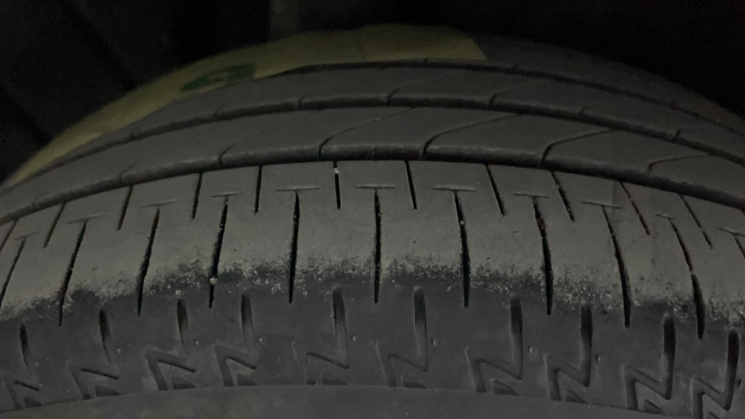 Used 2021 Audi A4 Premium Plus 40 TFSI Petrol Automatic tyres RIGHT REAR TYRE TREAD VIEW