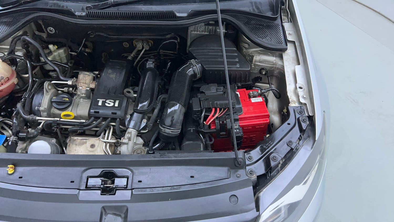 Used 2016 Volkswagen Vento Highline Petrol AT Petrol Automatic engine ENGINE LEFT SIDE VIEW