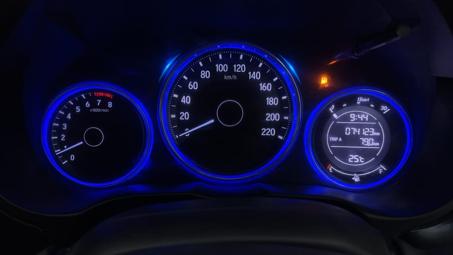 Used 2015 Honda City SV Petrol Manual interior CLUSTERMETER VIEW