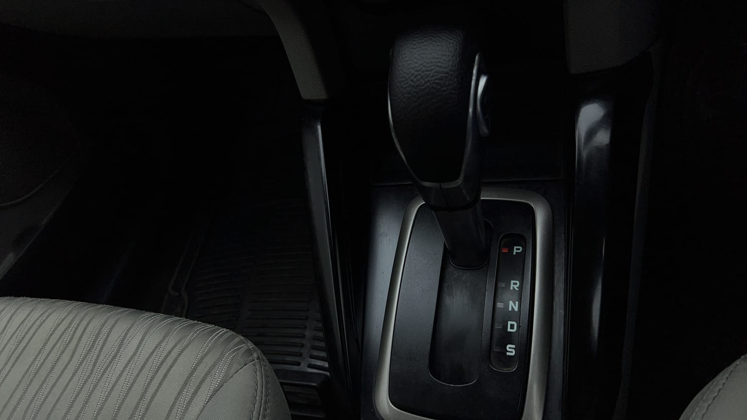 2016 Ford EcoSport Titanium 1.5L Ti-VCT AT-16