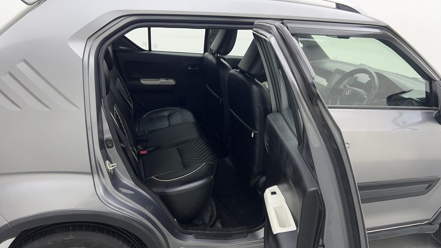 Used 2021 Maruti Suzuki Ignis Zeta 1.2 MT Petrol Manual interior RIGHT SIDE REAR DOOR CABIN VIEW