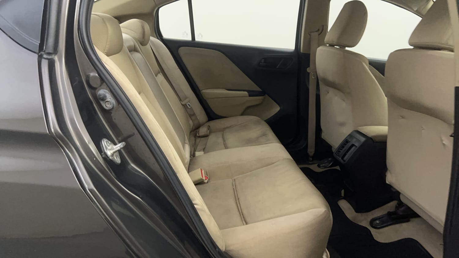 Used 2015 Honda City SV Petrol Manual interior RIGHT SIDE REAR DOOR CABIN VIEW