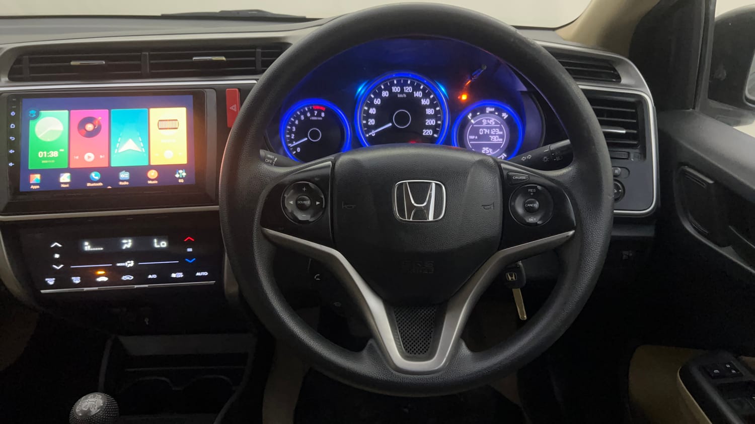 Used 2015 Honda City SV Petrol Manual top_features Steering mounted controls