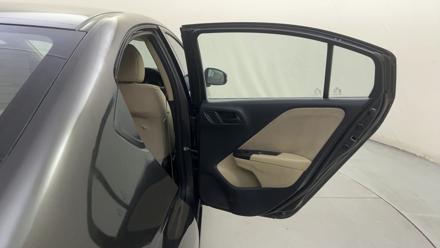 Used 2015 Honda City SV Petrol Manual interior RIGHT REAR DOOR OPEN VIEW