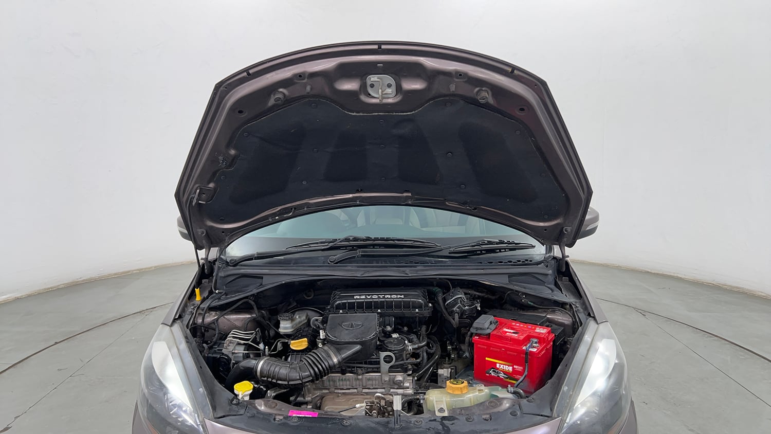 Used 2018 Tata Tigor Revotron XZA Petrol Automatic engine ENGINE & BONNET OPEN FRONT VIEW