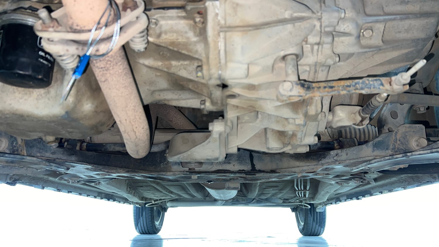Used 2021 Maruti Suzuki Ignis Zeta 1.2 MT Petrol Manual extra FRONT LEFT UNDERBODY VIEW