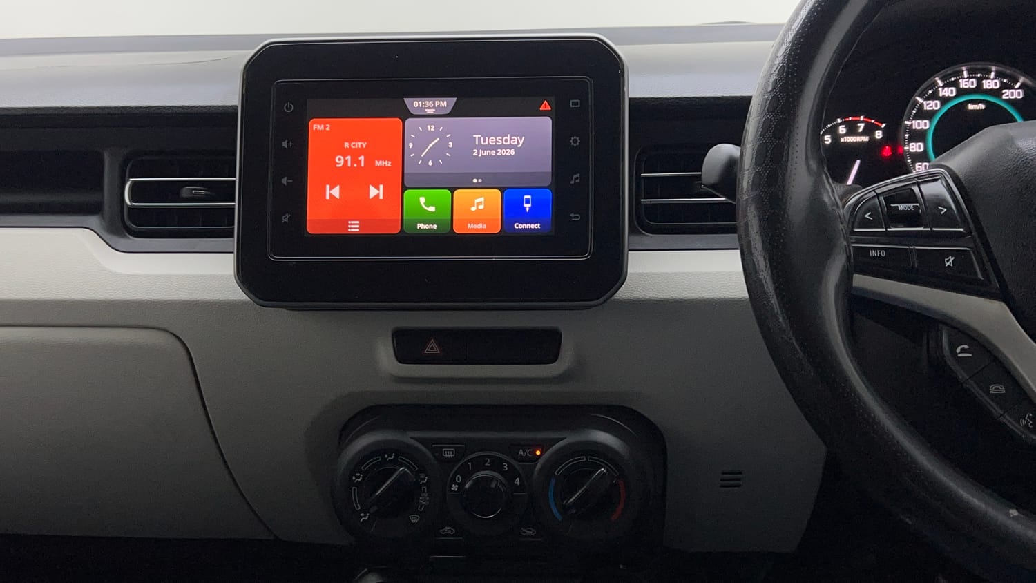 Used 2021 Maruti Suzuki Ignis Zeta 1.2 MT Petrol Manual interior MUSIC SYSTEM & AC CONTROL VIEW
