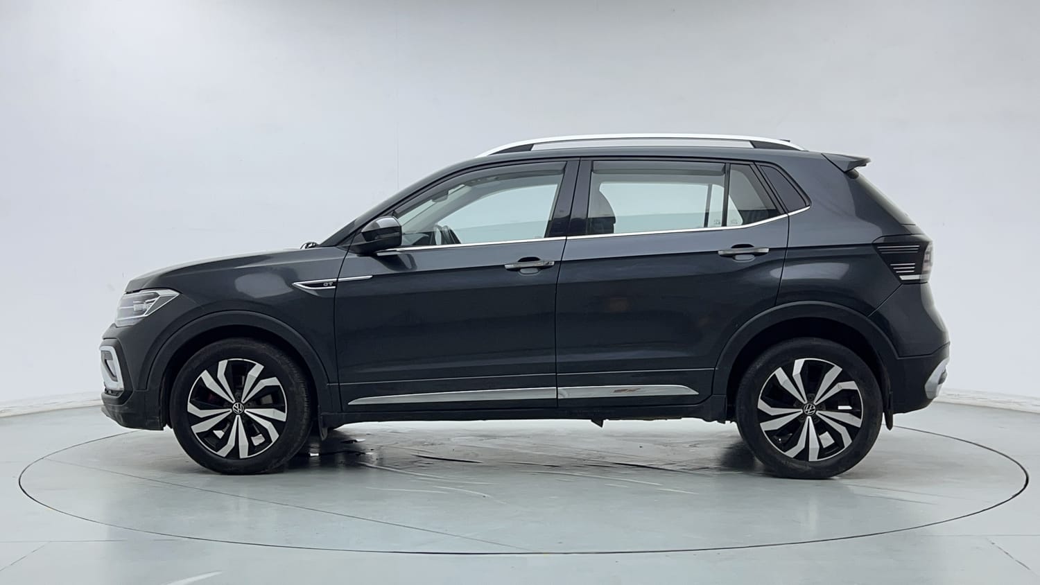 2022 Volkswagen Taigun GT Plus 1.5 TSI DSG-1