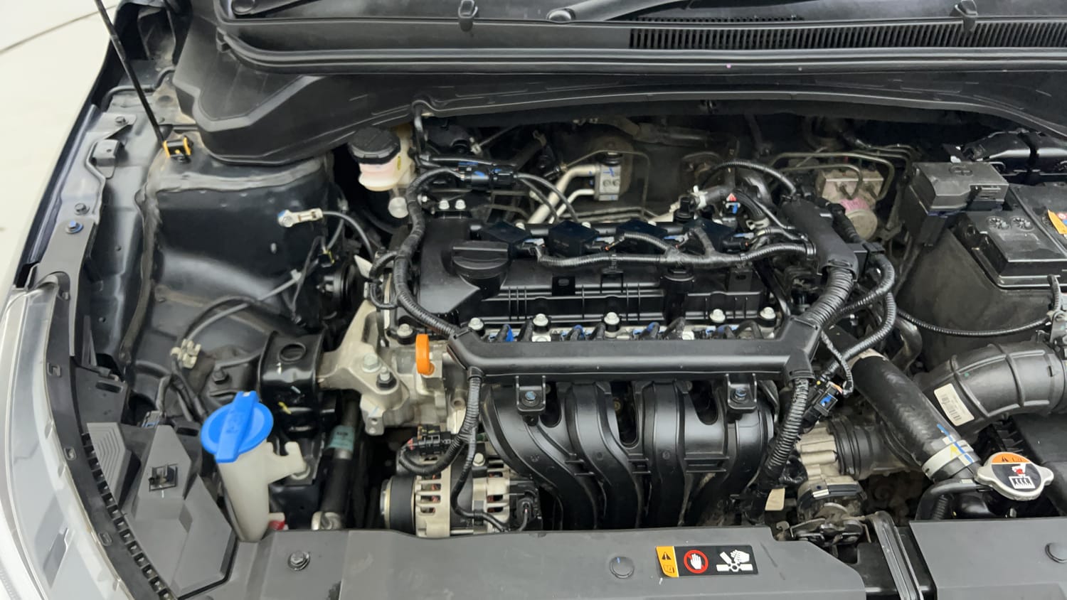 Used 2025 Hyundai New i20 Asta (O) 1.2 MT Petrol Manual engine ENGINE RIGHT SIDE VIEW
