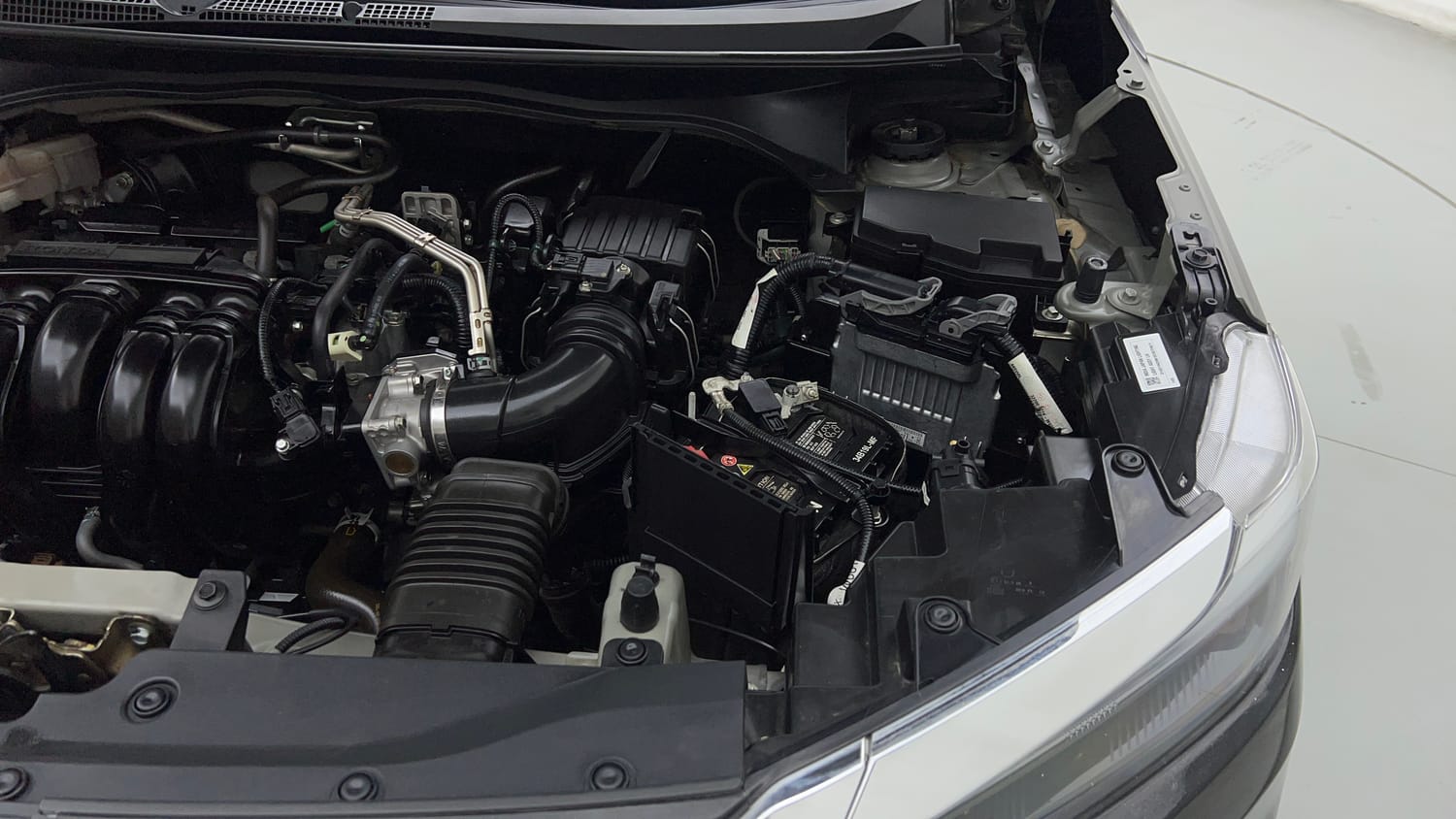 Used 2025 Honda Elevate Apex Edition V CVT Petrol Automatic engine ENGINE LEFT SIDE VIEW